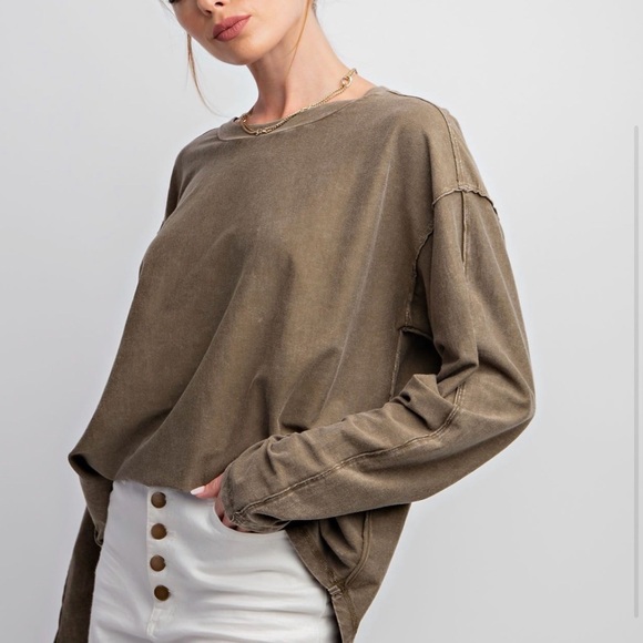 Easel Khaki Long Sleeve Women's Top - Picture 4 of 4